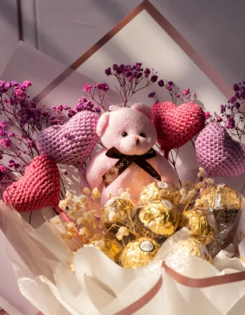 crochet-heart-sticks-teddy-chocolate-bouquet